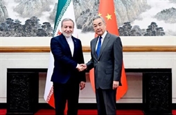 I.R. Iran, Ministry of Foreign Affairs- Iranian Chinese Foreign Ministers meet in Beijing